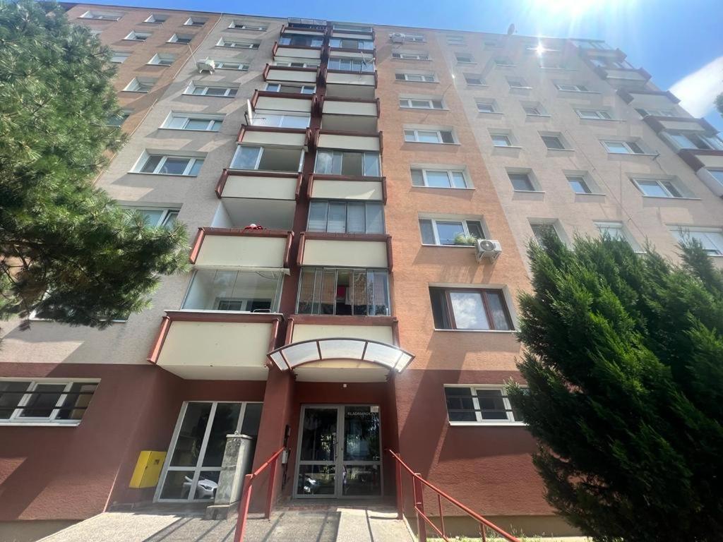 Apartman Solid, Bratislava Apartment Exterior photo